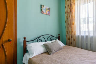 Гостевой дом Амиго Геленджик Двухместный номер с 1 кроватью и видом на горы-5